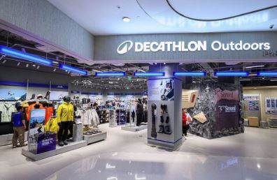 ѩɽ�µ���Ȼ���s���Ͽ��z�����׼ґ���������سɶ���(l��i)��ʿ